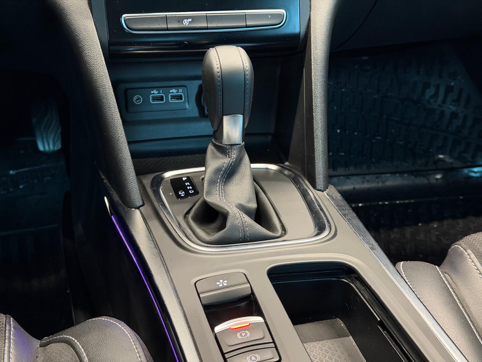RENAULT MEGANE 4
